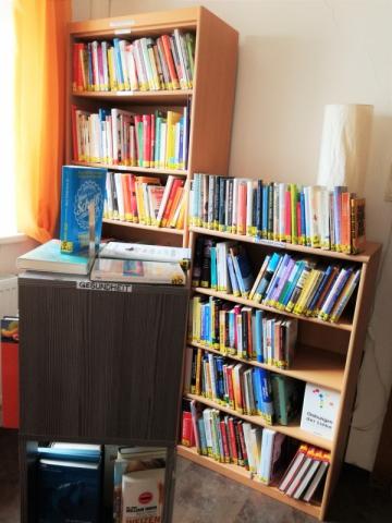Innenansicht Bibliothek Feldkirchen bei Mattighofen